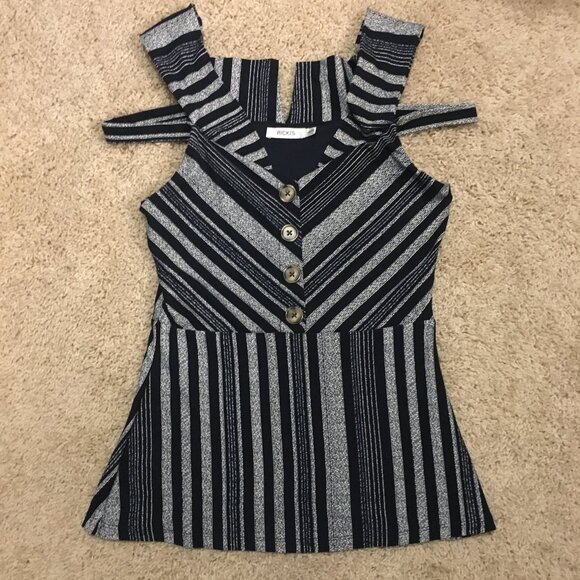 Dual Shoulder Strap Barcode Striped Button Down Tank - Picture 12 of 16